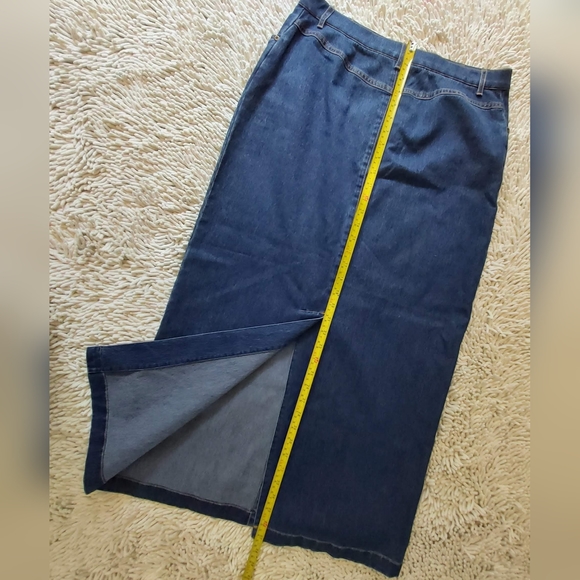 Haggar denim skirt- size 12 - Picture 6 of 7